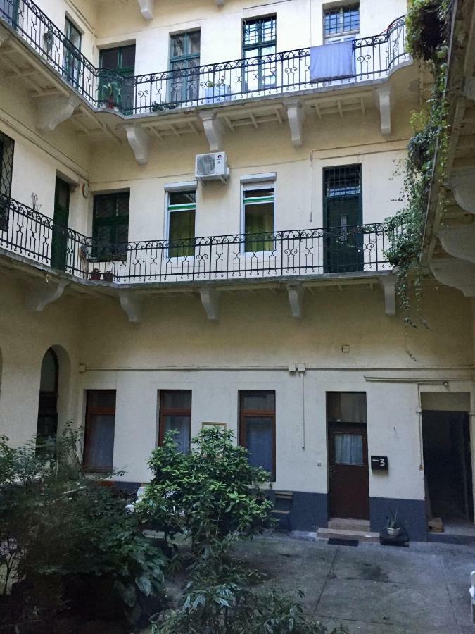 Buda Boutique Apartment Budapest Luaran gambar