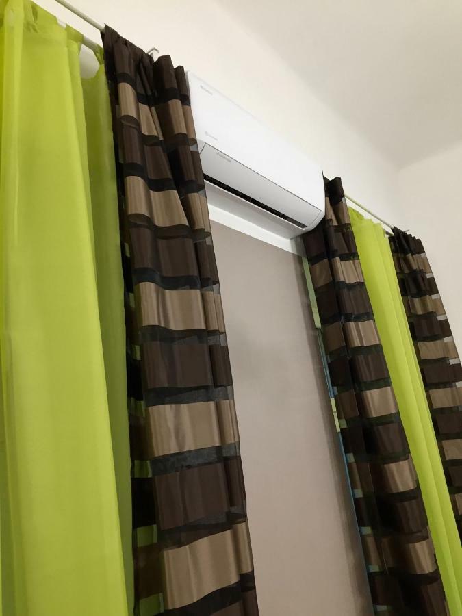 Buda Boutique Apartment Budapest Luaran gambar