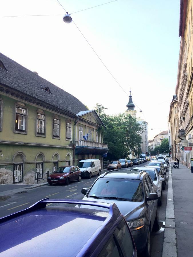 Buda Boutique Apartment Budapest Luaran gambar