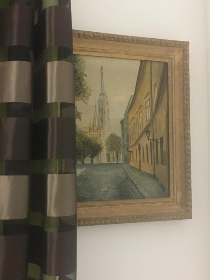 Buda Boutique Apartment Budapest Luaran gambar